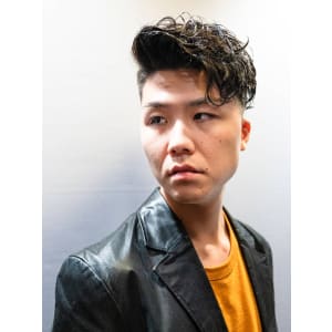 スキンフェードスパイラルパーマ（六本木）（理容室）