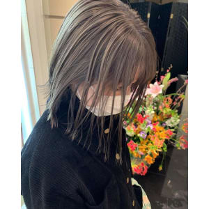 naomi hair / ハイトーンボブ