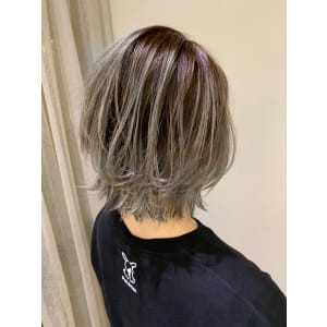 大人かわいいバレイヤージュボブ☆
