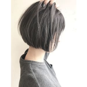 Rumor×「パールグレージュ」ハイライトカラー切りっぱなし