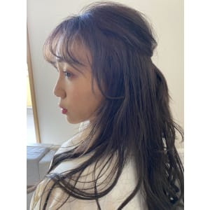 西原晃-ゆるっと大人なロングヘアアレンジ
