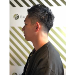 大人のパーマスタイル【BARBER-BAR】