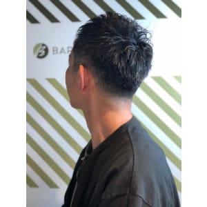大人のパーマスタイル【BARBER-BAR】