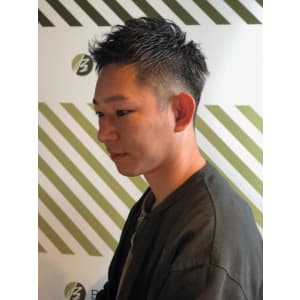 大人のパーマスタイル【BARBER-BAR】