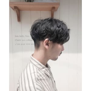メンズセンターパートパーマスタイル☆【榎本樹道】