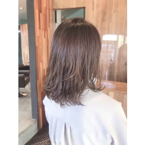 ふわふわレイヤー - hair lounge ungu【ヘアーラウンジアングゥ】掲載中