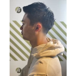 ヒートカールパーマスタイル【BARBER-BAR】