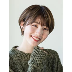【sheta/堅田】大人女性におすすめくびれが美しいショート