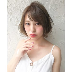 ふんわり愛されショートボブ