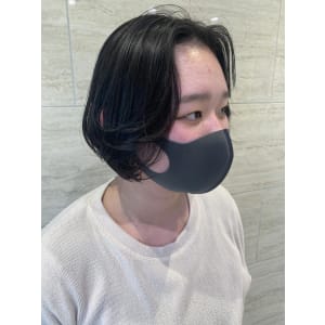 naomi hair / 顔周りレイヤーショート