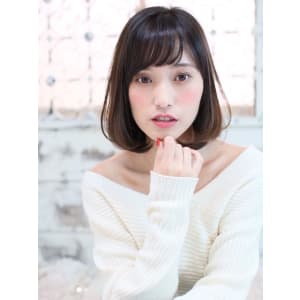 定番ナチュかわボブ　透明感グレージュ