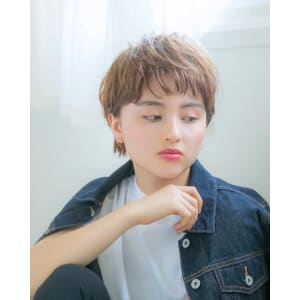 外国人風くすみカラー　フレンチカジュアル