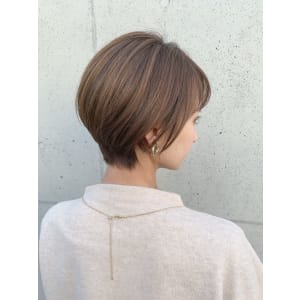 似合わせカットで創る☆小顔効果丸みショート