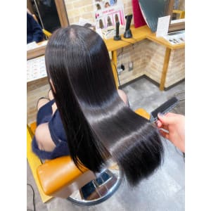 上品な大人カラー【mertie 錦糸町】