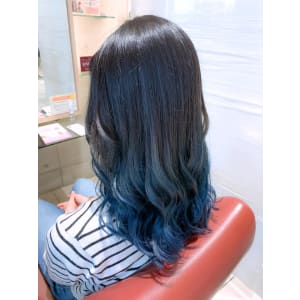 グラデーションカラー☆ブルー - EMU international 春日部本店【エムインターナショナル】掲載中