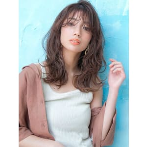 ふんわりグレージュロング