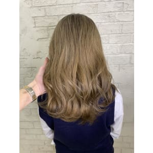 ミルクティーベージュ　艶髪ミルクティー　8032