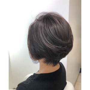 ELLYLONDON×ショート