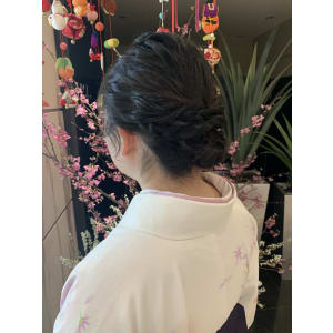大切な日に飾りなし大人ヘアアレンジヘアアップ/naomi