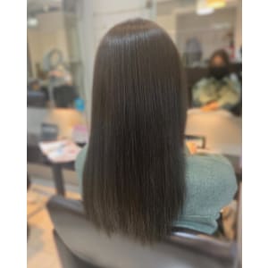 美髪カラーがオススメ　【髪質改善】