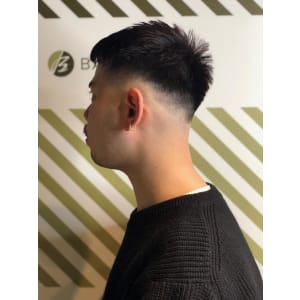 クロップスタイル【BARBER-BAR】