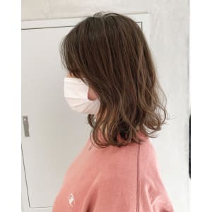 【 YOKE 】大人かわいいミルクティーベージュくすみカラー