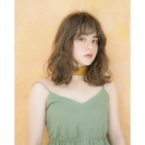 小顔見えアンニュイパーマ
