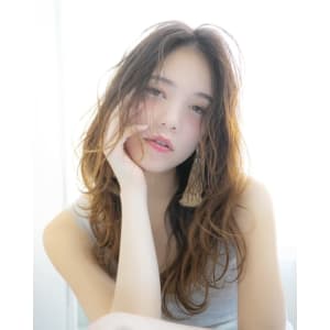 センシュアルなアンニュイスタイル
