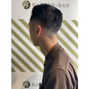 フェードスタイル【BARBER-BAR】