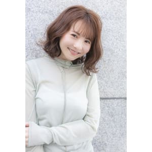 大人可愛い伸ばしかけロブヘア　池袋
