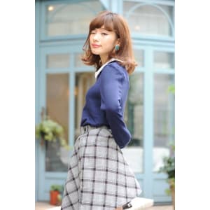 大人可愛い外ハネミディアム