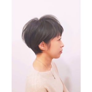 美シルエットショート【神戸・Oggi hair】