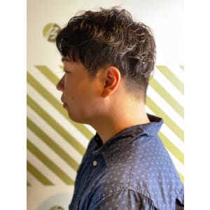 大人のパーマスタイル【BARBER-BAR】