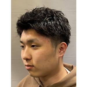 緩めスパイラルパーマ×アップバング - ヒロ銀座ヘアーサロン 麻布乃木坂 六本木駅前店【ヒロギンザヘアーサロンアザブノギザカロッポンギエキマエテン】掲載中