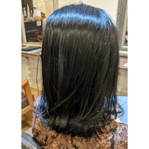 ブルーブラック - gift hair salon【ギフト】掲載中