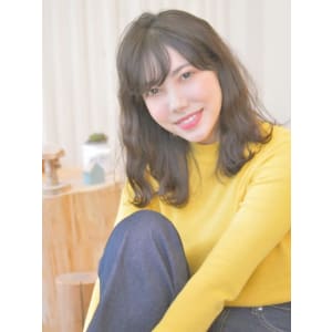 ふんわりかわいいミディアムパーマ♪