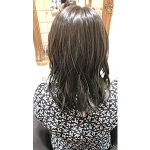 ラテグレージュ【ラテカラー　グレージュ】