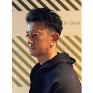 大人の刈り上げスタイル【BARBER-BAR】