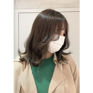 【 YOKE 】カーキベージュくびれヘアヨシンモリ韓国