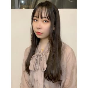 韓国風ぷつんとロング顔まわりレイヤー