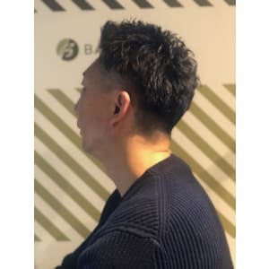 大人のパーマスタイル【BARBER-BAR】