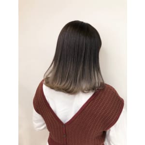シルベージュグラデーション