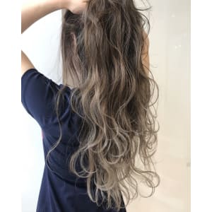 グラデーションカラー - Ease by amble luxe 北千住【イース バイ アンブル リュクス キタセンジュ】掲載中