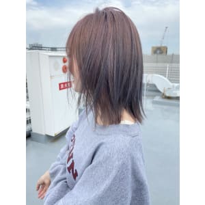 【CHESTER】くすみカラー  春カラー 外ハネ