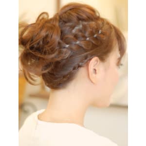 綺麗めで可愛い編み込みアップ☆