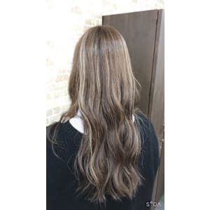 ハイライトホワイトベージュ【ハイライト　錦糸町】