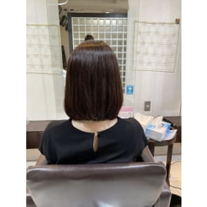 美髪イルミナカラーで、透明感をだす
