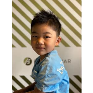 キッズカット【BARBER-BAR】