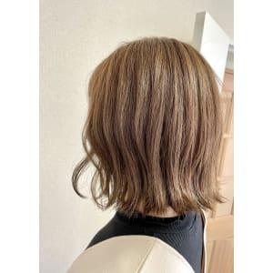 可愛いの王道！ミルクティー切りっぱなしボブ