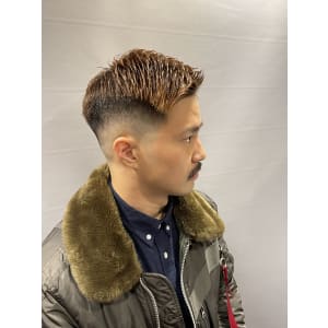 スキンフェードアップバングスタイル